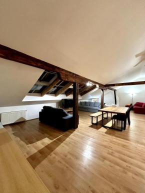Navratilova Residence